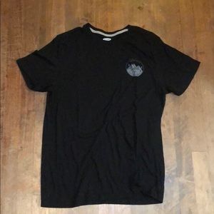 Black tshirt